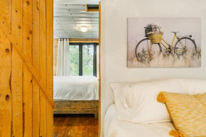 Le 14 Chalets Howard - Spa-Shower-Hammock-Bromont